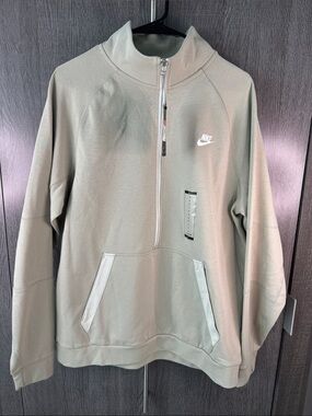 Nike Men’s Zip-Up Pullover - NWT, size L
